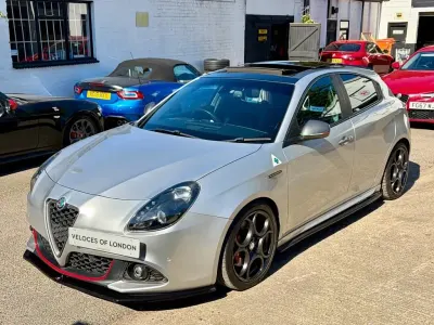 Used Alfa Romeo Giulietta Veloce 240 HP (176 kW) 2016 Silver Hatchback