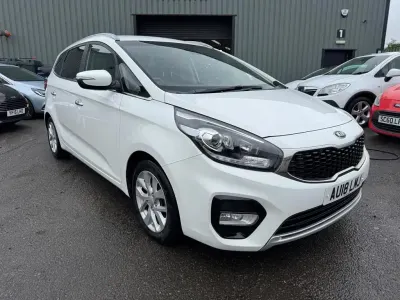 Used Kia Carens