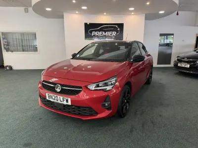 Used Vauxhall Corsa SRi 100 HP (73 kW) 2020 Red Hatchback