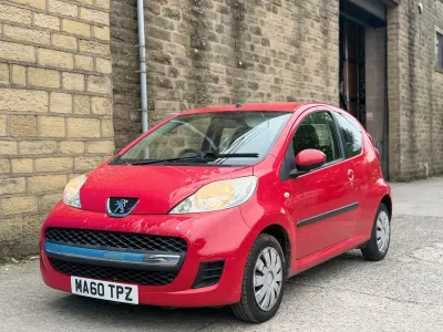 Used Peugeot 107 68 HP (50 kW) 2010 Red Hatchback