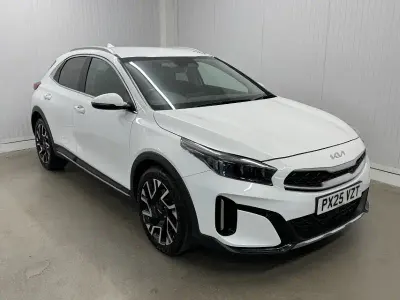Usado Kia XCeed 2025 Branco SUV