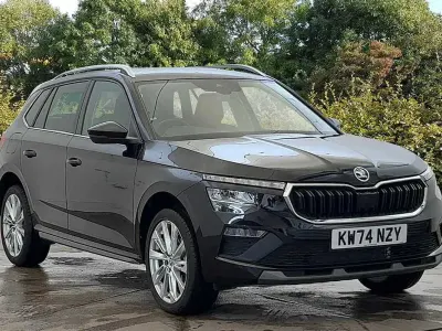 Used Skoda Kamiq SE L 85 HP (62 kW) 2025 Black magic pearl effect SUV