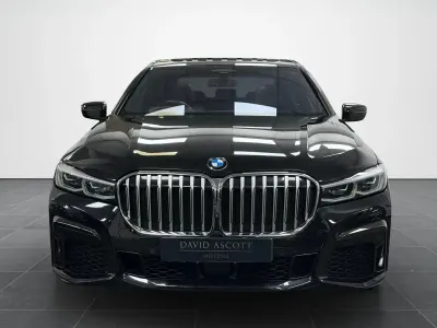 Usado BMW 745e M Sport 2020 Negro Berlina