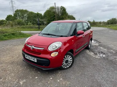 Używany Fiat 500L Pop Star 85 KM (62 kW) 2014 Czerwony Minivan