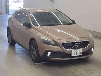 Used Volvo V40 2013 Beige Hatchback