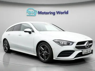 Used Mercedes CLA200 Shooting Brake AMG line 163 HP (119 kW) 2022 White Estate