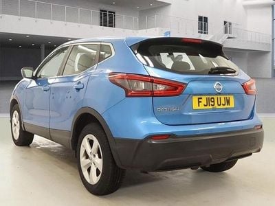 Used Nissan Qashqai Acenta Premium 140 HP (102 kW) 2019 Vivid blue SUV