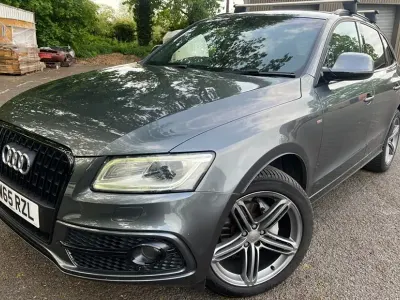 Begagnad Audi Q5 S-line plus 190 HK (139 kW) 2015 Grå SUV