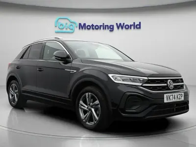 Używany VW T-Roc R-line 150 KM (110 kW) 2024 Czarny SUV