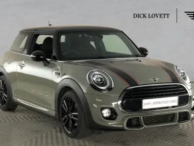 Usado Mini Cooper Sport 134 CV (98 kW) 2018 Gris Utilitario