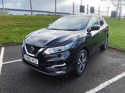 Używany Nissan Qashqai N-Connecta 140 KM (102 kW) 2019 Czarny SUV