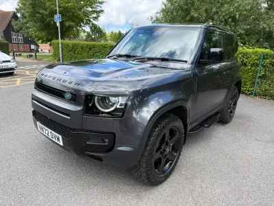 Used Land Rover Defender HSE 250 HP (183 kW) 2023 Grey SUV