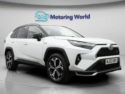 Used Toyota RAV4 Hybrid 306 HP (225 kW) 2023 White SUV