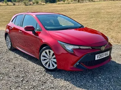Used Toyota Corolla Design 116 HP (85 kW) 2019 Hatchback