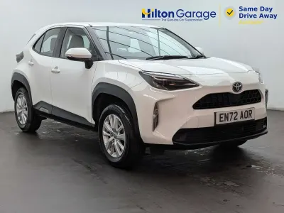 Used Toyota Yaris Cross 2023 White SUV