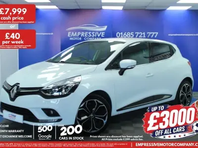 Used Renault Clio Iconic 75 HP (55 kW) 2019 White Hatchback