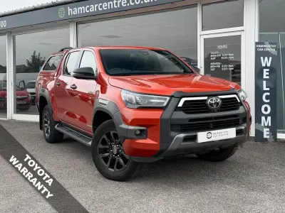 Used Toyota HiLux 204 HP (150 kW) 2024 Orange Pickup