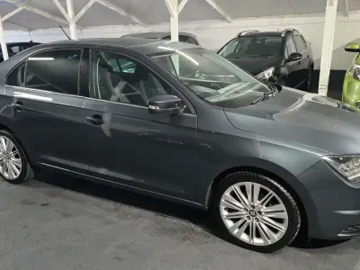 Used Seat Toledo XCELLENCE 110 HP (80 kW) 2018 Grey Hatchback