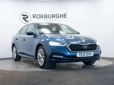 Używany Skoda Octavia SE L 150 KM (110 kW) 2021 Niebieski Hatchback