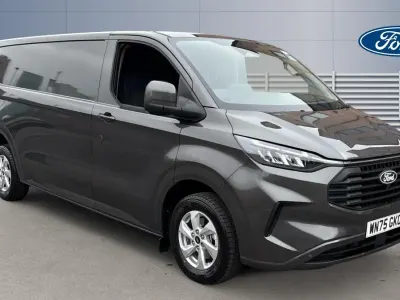 Usado Ford Transit Custom Limited 136 HP (100 kW) 2025 Van
