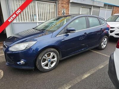 Used Ford Focus Zetec 105 HP (77 kW) 2012 Blue Hatchback