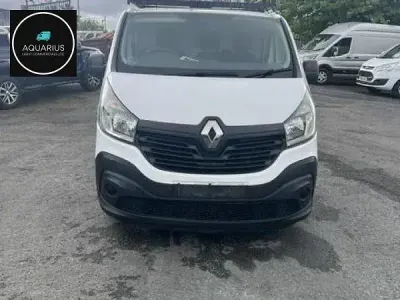 Used Renault Trafic Business 118 HP (86 kW) 2016 White MPV