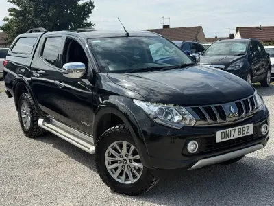 Used Mitsubishi L200 Warrior 2017 Black Pickup