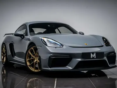 Usado Porsche 718 Cayman 420 HP (308 kW) 2022 Cinzento Coupé