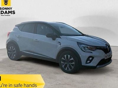 Used Renault Captur Version S 130 HP (95 kW) 2020 White/black SUV