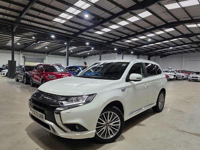 Used Mitsubishi Outlander P-HEV Plus 2020 White