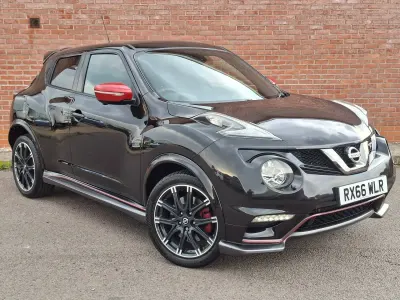 Usado Nissan Juke Nismo RS 214 HP (157 kW) 2016 Preto SUV