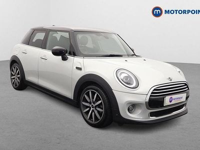 Used Mini Cooper Comfort 136 HP (100 kW) 2019 White Hatchback