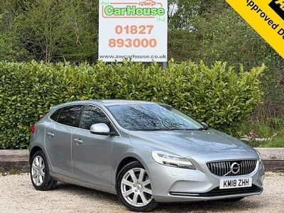 Usado Volvo V40 Inscription 150 HP (110 kW) 2018 Prateado Citadino