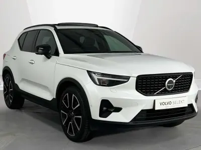 Used Volvo XC40 Ultra 194 HP (142 kW) 2025 White SUV
