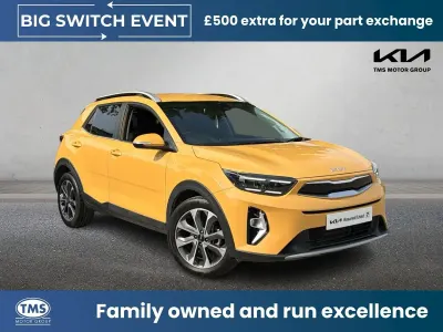 Used Kia Stonic 2024 Yellow SUV