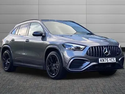 Käytetty Mercedes GLA35 AMG Premium Plus 306 HP (225 kW) 2025 Harmaa Katumaasturi