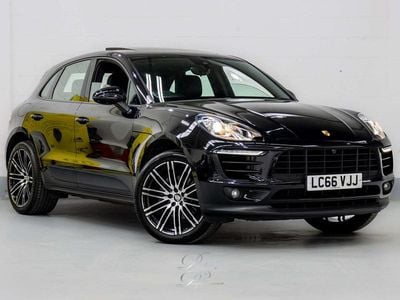 Used Porsche Macan 252 HP (185 kW) 2017 Black SUV