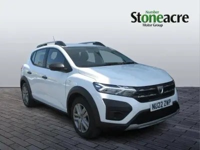 Used Dacia Sandero Essentiel 99 HP (72 kW) 2022 White Hatchback
