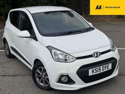 White Used 2015 Hyundai i10 Premium Hatchback | £5,350 (Fair price)