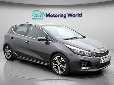 Used Kia Ceed GT-Line 136 HP (100 kW) 2017 Silver Hatchback