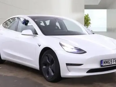 Używany Tesla Model 3