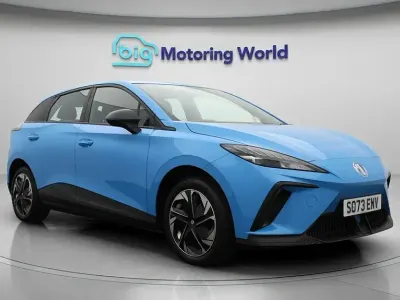 Używany MG MG4 EV SE 319 kW (435 KM) 2024 Hatchback
