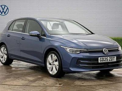 Second-hand VW Golf VIII Style 150 CP (110 kW) 2025 Albastru Hatchback