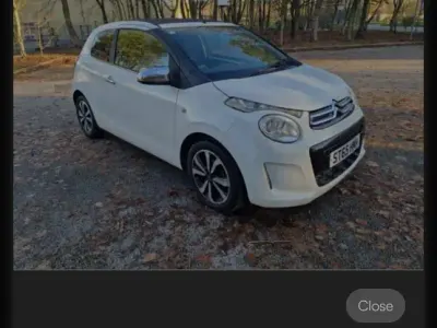 Używany Citroën C1 Flair 82 KM (60 kW) 2015 Biały Hatchback