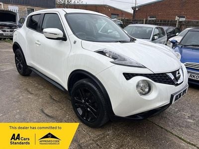Used Nissan Juke Acenta 115 HP (84 kW) 2016 White SUV