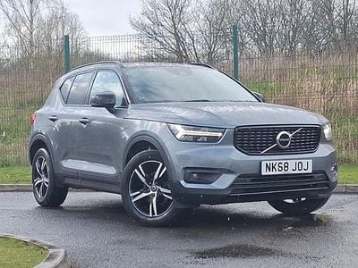 Usado Volvo XC40 R-Design 150 HP (110 kW) 2018 Cinzento SUV