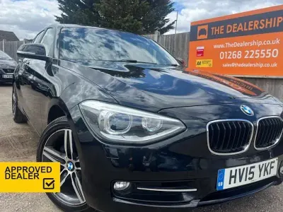 Used BMW 118 Sport Line 170 HP (125 kW) 2015 Black Hatchback