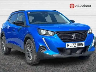 Usado Peugeot 2008 Active+ 100 HP (73 kW) 2023 Azul SUV