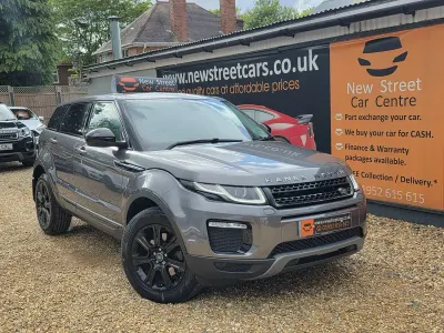 Begagnad Land Rover Range Rover evoque SE 2018 Grå Kombi