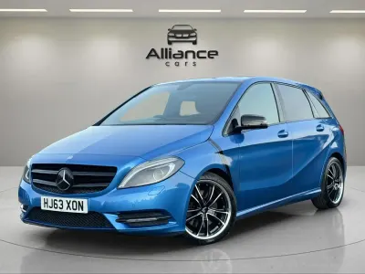 Used Mercedes B220 2013 Blue Hatchback